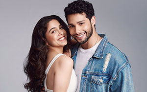 Siddhant Chaturvedi and Sharvari Wagh in Varun Sharma`s film `Bunty Aur Babli 2`